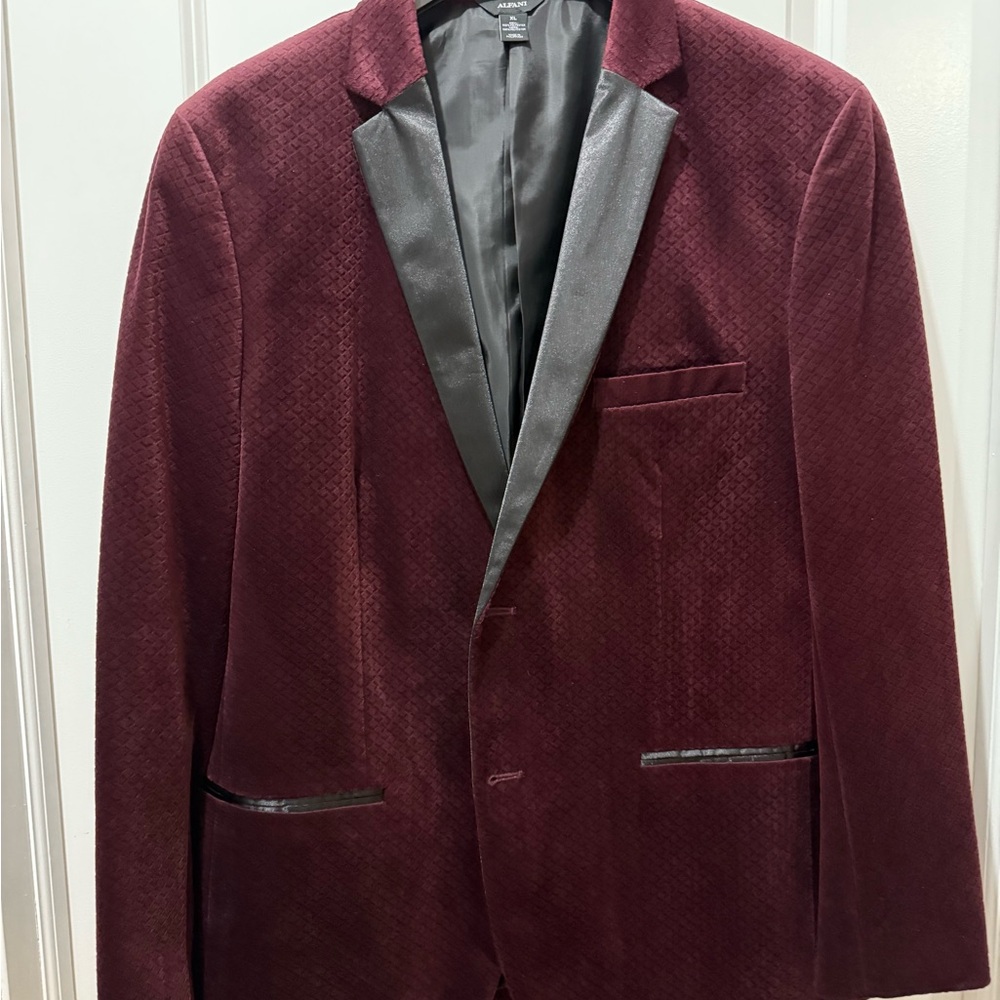 Alfani Maroon Blazer with Dark Lapel